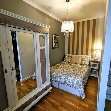 Klasyk Old Town Апартаменты Познань